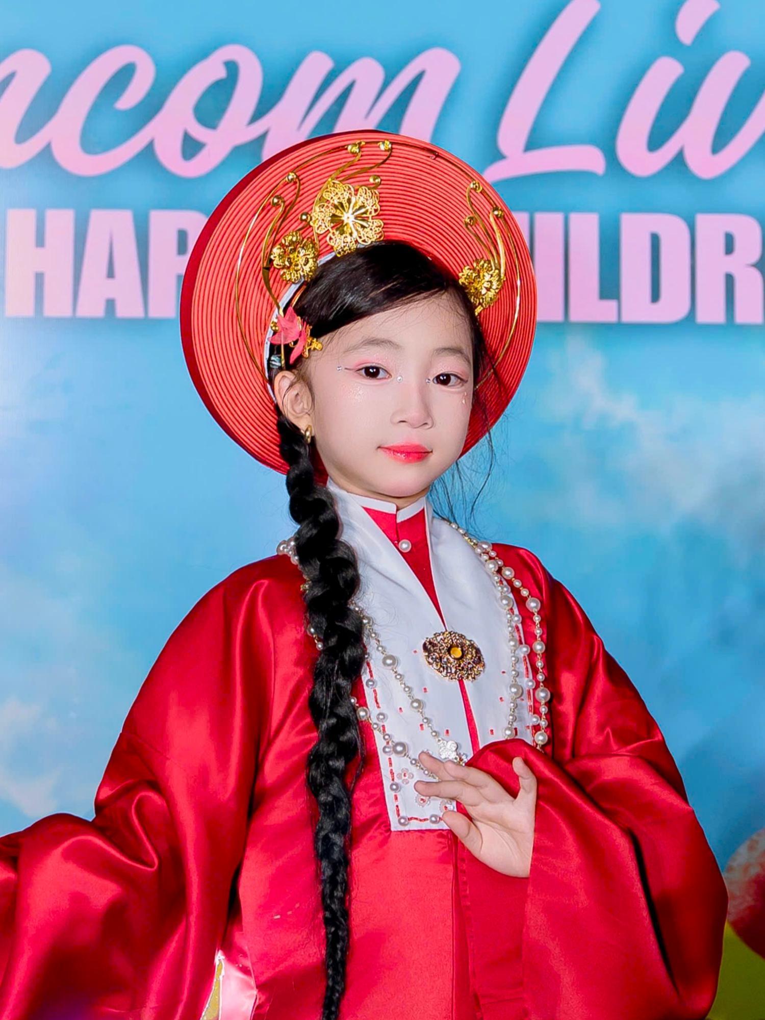 Tống Ngọc Tiểu Quỳnh